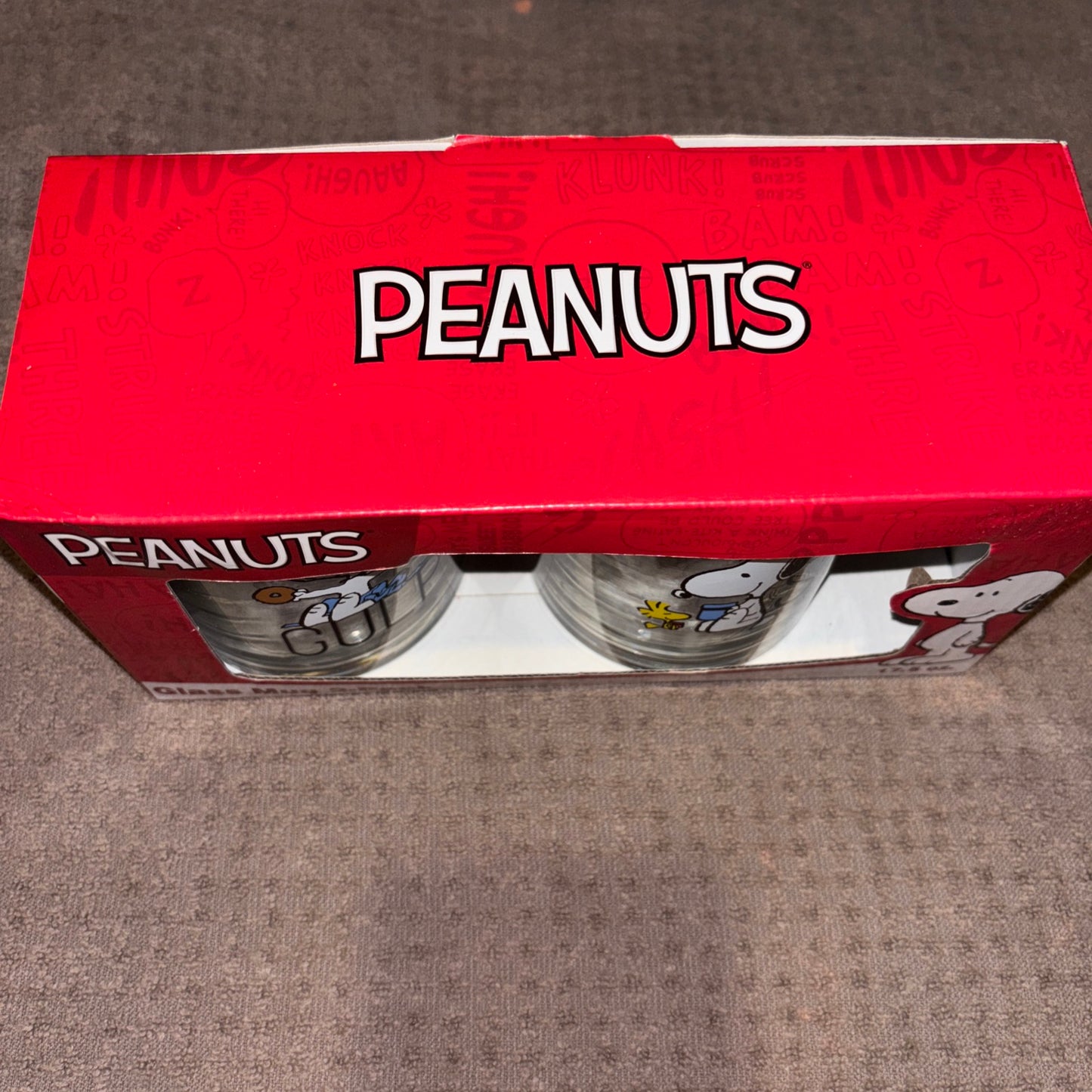 2 Snoopy mugs 17.5oz