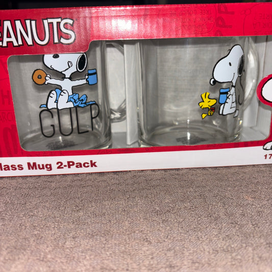 2 Snoopy mugs 17.5oz